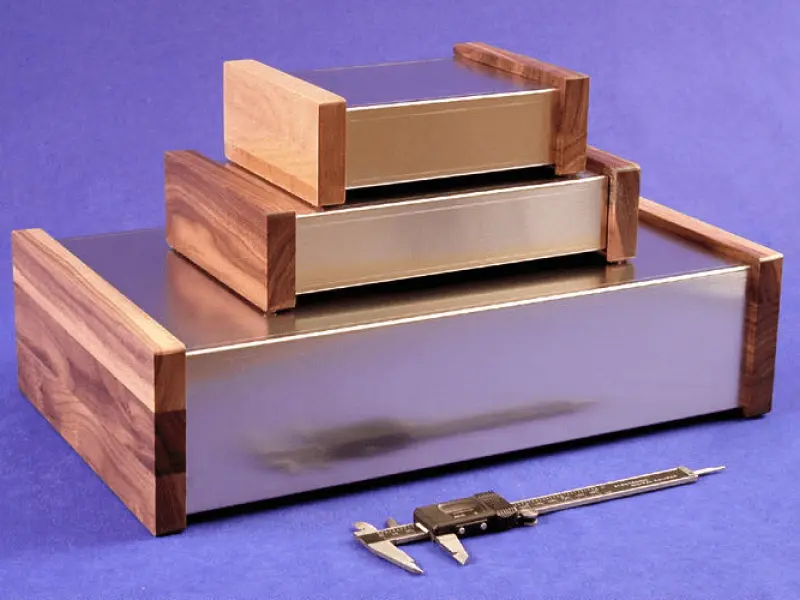 Chassis AL 1444-16CWW