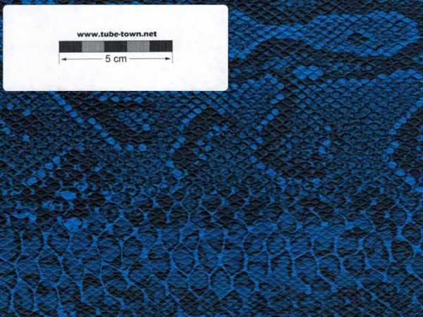 RESTSTÜCK Tolex Tube-Town Snakeskin Electric Blue, min. 100 x 40 cm
